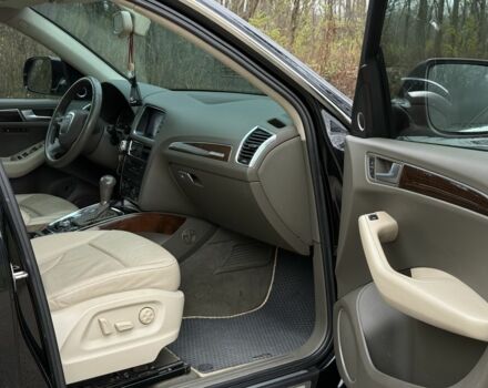 Черный Ауди Ку 5, объемом двигателя 2 л и пробегом 263 тыс. км за 12800 $, фото 15 на Automoto.ua