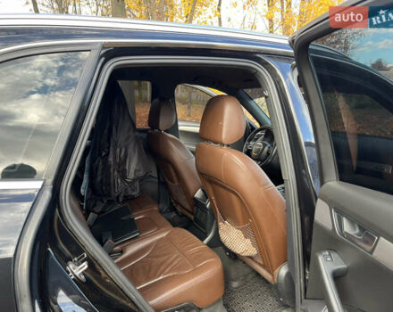 Чорний Ауді Ку 5, об'ємом двигуна 2 л та пробігом 210 тис. км за 16800 $, фото 20 на Automoto.ua