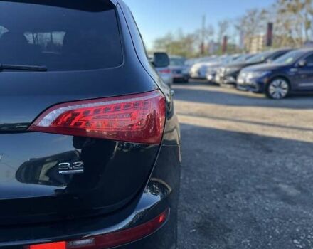 Черный Ауди Ку 5, объемом двигателя 3.2 л и пробегом 193 тыс. км за 16300 $, фото 11 на Automoto.ua