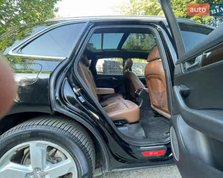 Чорний Ауді Ку 5, об'ємом двигуна 1.98 л та пробігом 271 тис. км за 14500 $, фото 10 на Automoto.ua