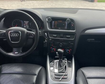 Черный Ауди Ку 5, объемом двигателя 2 л и пробегом 284 тыс. км за 11700 $, фото 5 на Automoto.ua