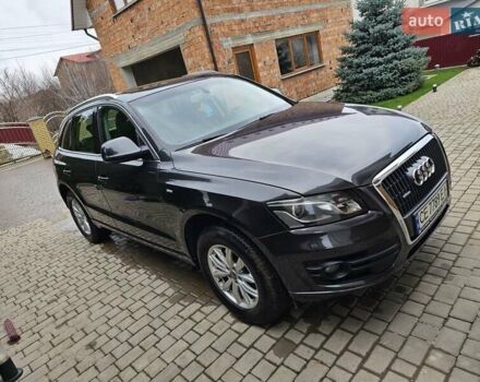 Черный Ауди Ку 5, объемом двигателя 1.97 л и пробегом 261 тыс. км за 17000 $, фото 5 на Automoto.ua