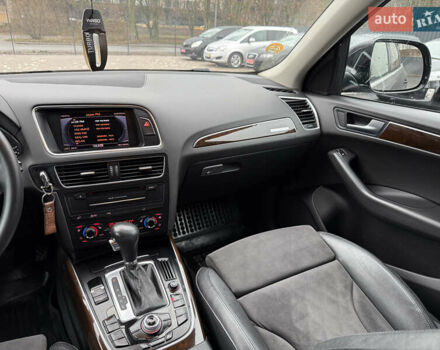 Чорний Ауді Ку 5, об'ємом двигуна 2 л та пробігом 269 тис. км за 17699 $, фото 8 на Automoto.ua