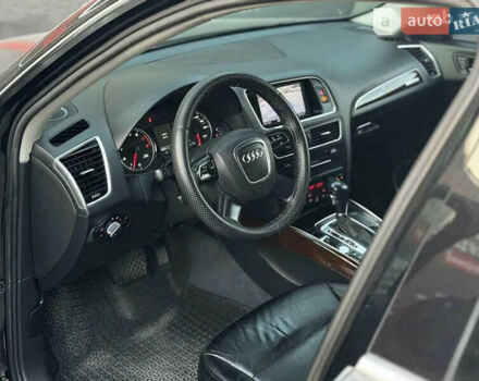 Черный Ауди Ку 5, объемом двигателя 2 л и пробегом 245 тыс. км за 13800 $, фото 9 на Automoto.ua