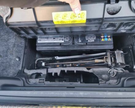 Чорний Ауді Ку 5, об'ємом двигуна 2 л та пробігом 240 тис. км за 12900 $, фото 8 на Automoto.ua