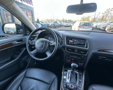Черный Ауди Ку 5, объемом двигателя 3.2 л и пробегом 193 тыс. км за 16300 $, фото 29 на Automoto.ua
