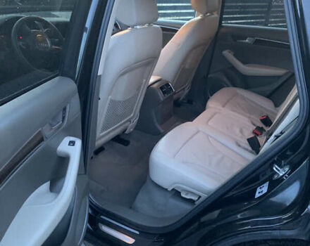 Чорний Ауді Ку 5, об'ємом двигуна 2 л та пробігом 200 тис. км за 12900 $, фото 6 на Automoto.ua