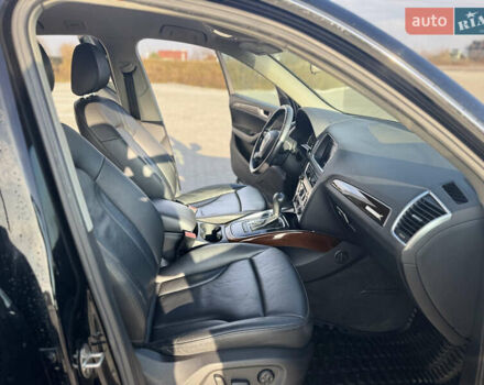 Чорний Ауді Ку 5, об'ємом двигуна 2 л та пробігом 191 тис. км за 11999 $, фото 21 на Automoto.ua