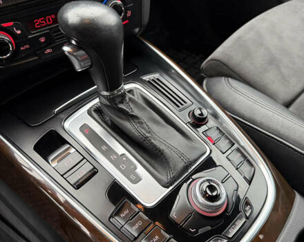 Чорний Ауді Ку 5, об'ємом двигуна 2 л та пробігом 269 тис. км за 17699 $, фото 14 на Automoto.ua