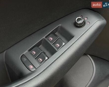 Черный Ауди Ку 5, объемом двигателя 1.97 л и пробегом 252 тыс. км за 16300 $, фото 38 на Automoto.ua