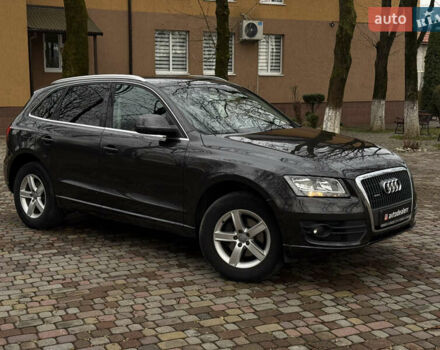 Черный Ауди Ку 5, объемом двигателя 2 л и пробегом 265 тыс. км за 15500 $, фото 3 на Automoto.ua