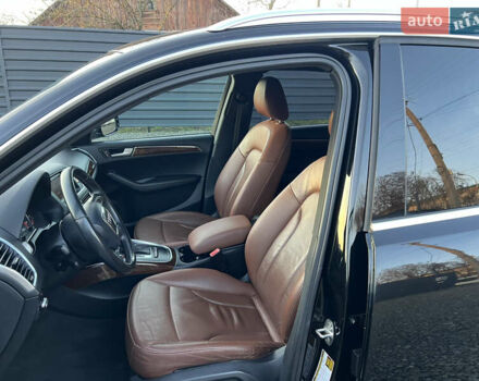 Черный Ауди Ку 5, объемом двигателя 2 л и пробегом 305 тыс. км за 11300 $, фото 17 на Automoto.ua