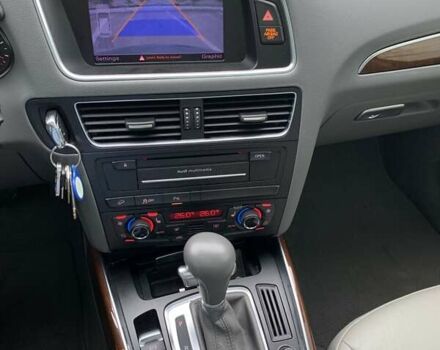 Чорний Ауді Ку 5, об'ємом двигуна 1.98 л та пробігом 204 тис. км за 15200 $, фото 10 на Automoto.ua