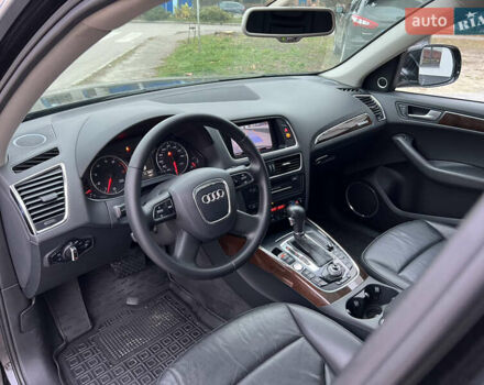 Черный Ауди Ку 5, объемом двигателя 1.98 л и пробегом 172 тыс. км за 12500 $, фото 27 на Automoto.ua