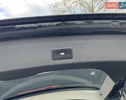 Чорний Ауді Ку 5, об'ємом двигуна 1.98 л та пробігом 300 тис. км за 12000 $, фото 48 на Automoto.ua