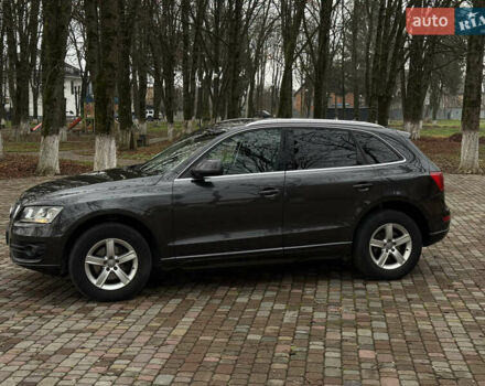 Черный Ауди Ку 5, объемом двигателя 2 л и пробегом 265 тыс. км за 15500 $, фото 12 на Automoto.ua