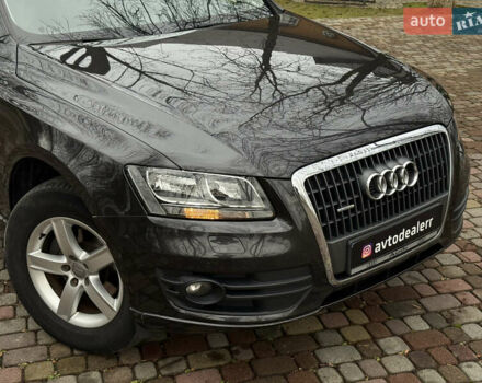 Черный Ауди Ку 5, объемом двигателя 2 л и пробегом 265 тыс. км за 15500 $, фото 5 на Automoto.ua
