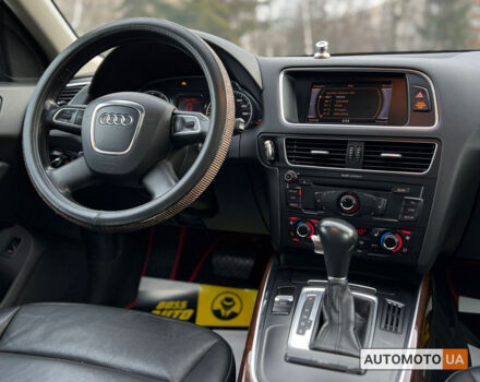 Черный Ауди Ку 5, объемом двигателя 2 л и пробегом 160 тыс. км за 14100 $, фото 11 на Automoto.ua