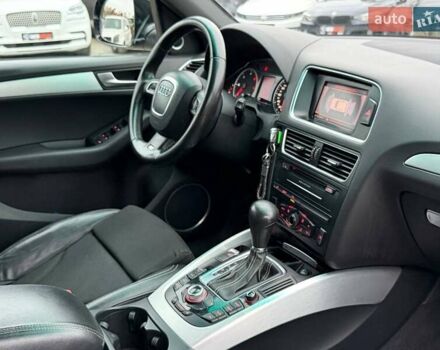 Черный Ауди Ку 5, объемом двигателя 1.97 л и пробегом 252 тыс. км за 16300 $, фото 24 на Automoto.ua