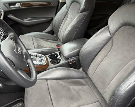 Чорний Ауді Ку 5, об'ємом двигуна 2 л та пробігом 269 тис. км за 17699 $, фото 15 на Automoto.ua