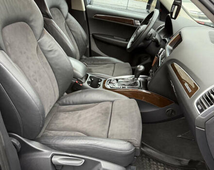 Чорний Ауді Ку 5, об'ємом двигуна 2 л та пробігом 269 тис. км за 17699 $, фото 27 на Automoto.ua