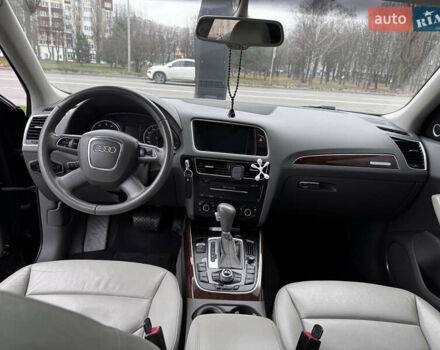 Черный Ауди Ку 5, объемом двигателя 2 л и пробегом 185 тыс. км за 12999 $, фото 23 на Automoto.ua