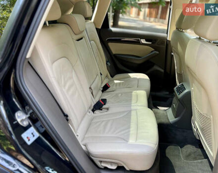 Черный Ауди Ку 5, объемом двигателя 1.98 л и пробегом 217 тыс. км за 14500 $, фото 18 на Automoto.ua