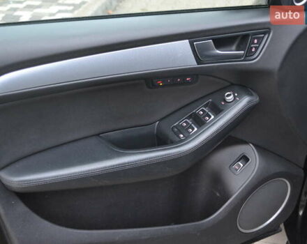 Черный Ауди Ку 5, объемом двигателя 1.98 л и пробегом 241 тыс. км за 12999 $, фото 25 на Automoto.ua