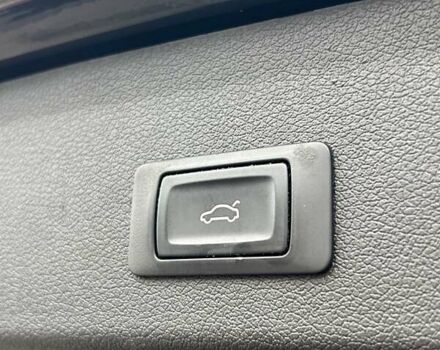 Черный Ауди Ку 5, объемом двигателя 2 л и пробегом 247 тыс. км за 15500 $, фото 13 на Automoto.ua