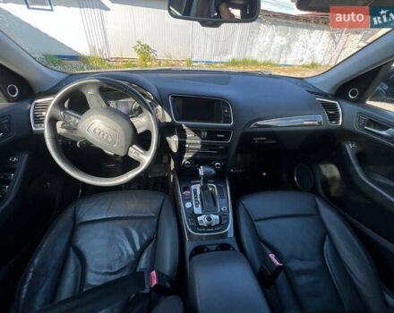 Черный Ауди Ку 5, объемом двигателя 1.98 л и пробегом 240 тыс. км за 13400 $, фото 11 на Automoto.ua