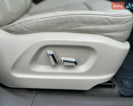 Чорний Ауді Ку 5, об'ємом двигуна 2 л та пробігом 236 тис. км за 13999 $, фото 35 на Automoto.ua