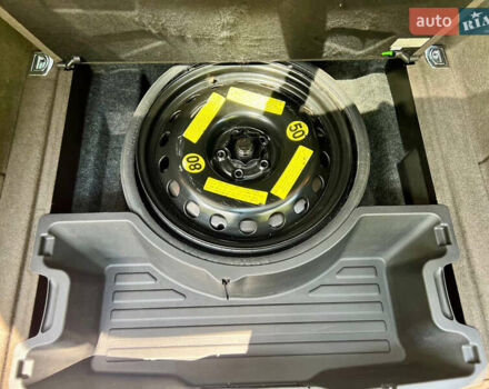 Черный Ауди Ку 5, объемом двигателя 1.98 л и пробегом 217 тыс. км за 14500 $, фото 12 на Automoto.ua