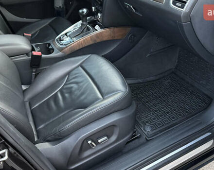 Чорний Ауді Ку 5, об'ємом двигуна 3 л та пробігом 141 тис. км за 15950 $, фото 48 на Automoto.ua