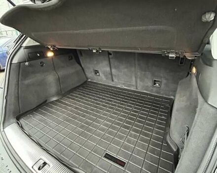 Черный Ауди Ку 5, объемом двигателя 2 л и пробегом 247 тыс. км за 15500 $, фото 12 на Automoto.ua