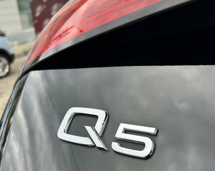 Черный Ауди Ку 5, объемом двигателя 2 л и пробегом 199 тыс. км за 15500 $, фото 9 на Automoto.ua