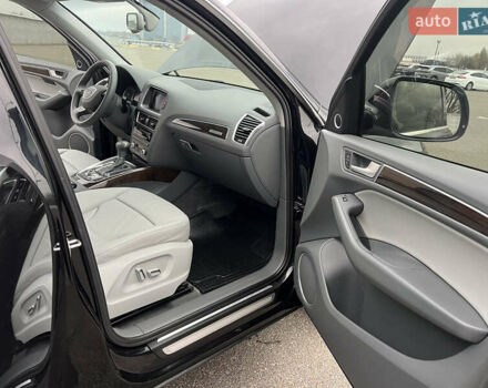 Черный Ауди Ку 5, объемом двигателя 2 л и пробегом 238 тыс. км за 15200 $, фото 22 на Automoto.ua