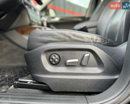 Чорний Ауді Ку 5, об'ємом двигуна 2 л та пробігом 180 тис. км за 13800 $, фото 19 на Automoto.ua