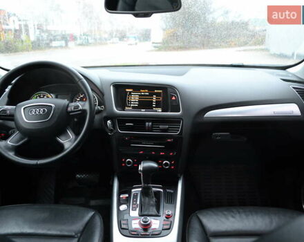 Черный Ауди Ку 5, объемом двигателя 1.98 л и пробегом 241 тыс. км за 12999 $, фото 31 на Automoto.ua