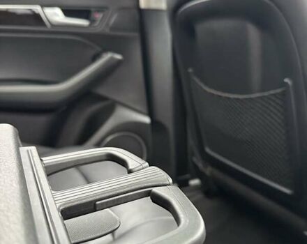 Чорний Ауді Ку 5, об'ємом двигуна 2 л та пробігом 142 тис. км за 15999 $, фото 27 на Automoto.ua