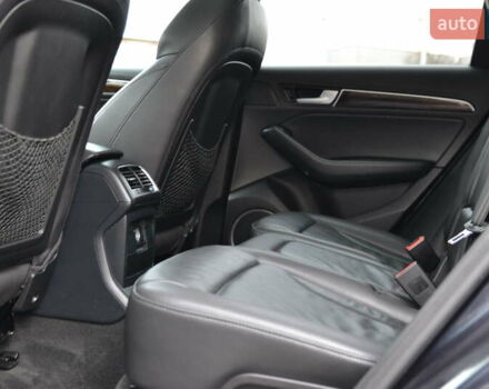 Ауді Ку 5 2013 у Луцьку на Automoto.ua Чорний Ауді Ку 5, об'ємом двигуна 1.98 л та пробігом 267 тис. км за 13500 $, фото 16 на Automoto.ua