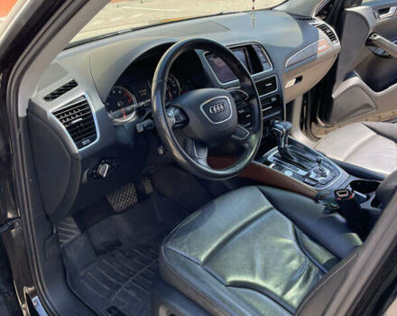 Чорний Ауді Ку 5, об'ємом двигуна 2 л та пробігом 191 тис. км за 12800 $, фото 6 на Automoto.ua