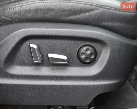 Ауді Ку 5 2013 у Луцьку на Automoto.ua Чорний Ауді Ку 5, об'ємом двигуна 1.98 л та пробігом 267 тис. км за 13500 $, фото 23 на Automoto.ua