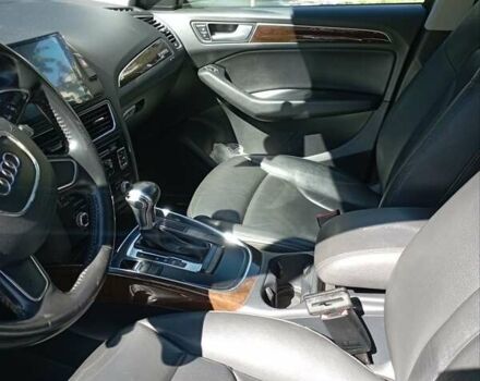 Черный Ауди Ку 5, объемом двигателя 1.98 л и пробегом 235 тыс. км за 18500 $, фото 3 на Automoto.ua
