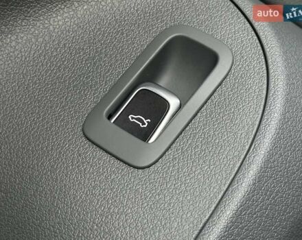 Черный Ауди Ку 5, объемом двигателя 2 л и пробегом 216 тыс. км за 15900 $, фото 34 на Automoto.ua