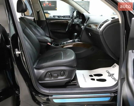 Чорний Ауді Ку 5, об'ємом двигуна 1.98 л та пробігом 256 тис. км за 11999 $, фото 54 на Automoto.ua