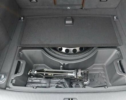 Черный Ауди Ку 5, объемом двигателя 2 л и пробегом 231 тыс. км за 11400 $, фото 14 на Automoto.ua