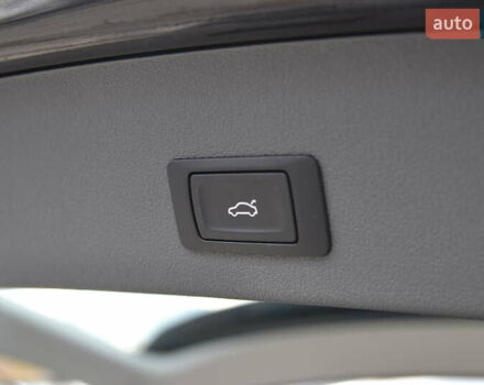 Черный Ауди Ку 5, объемом двигателя 1.98 л и пробегом 272 тыс. км за 13850 $, фото 46 на Automoto.ua