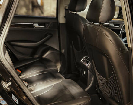 Чорний Ауді Ку 5, об'ємом двигуна 2 л та пробігом 201 тис. км за 14000 $, фото 14 на Automoto.ua