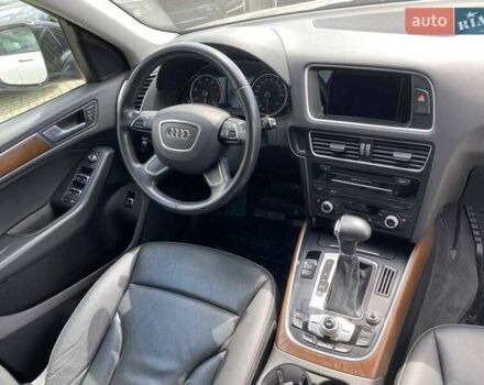 Чорний Ауді Ку 5, об'ємом двигуна 2 л та пробігом 212 тис. км за 14300 $, фото 9 на Automoto.ua
