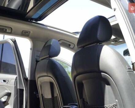 Черный Ауди Ку 5, объемом двигателя 3 л и пробегом 260 тыс. км за 18000 $, фото 43 на Automoto.ua